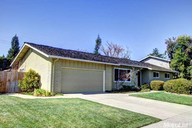 1741 Carmelo Dr, Carmichael, CA 95608 photo 1