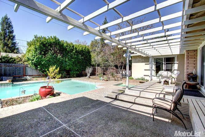 1741 Carmelo Dr, Carmichael, CA 95608 photo 23
