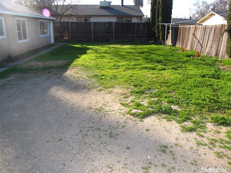158 E Kavanagh Ave, Tracy, CA 95376 photo 11