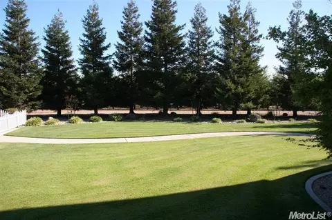 2454 Irwin Ave, Sutter, CA 95982 photo 3