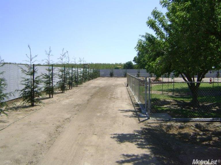 1842 Clinton Rd, Hughson, CA 95326 photo 7
