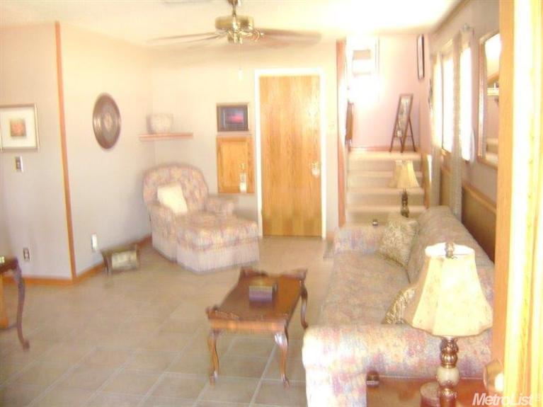 1842 Clinton Rd, Hughson, CA 95326 photo 17