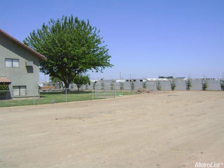 1842 Clinton Rd, Hughson, CA 95326 photo 5