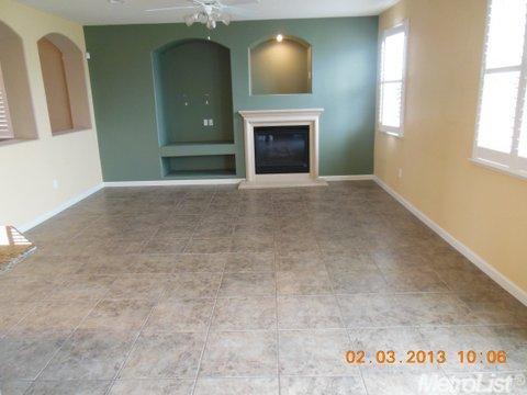 1527 Horizon Ln, Patterson, CA 95363 photo 4