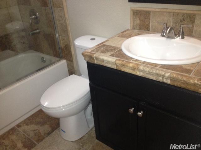 2517 Stoneridge Dr, Modesto, CA 95355 photo 7