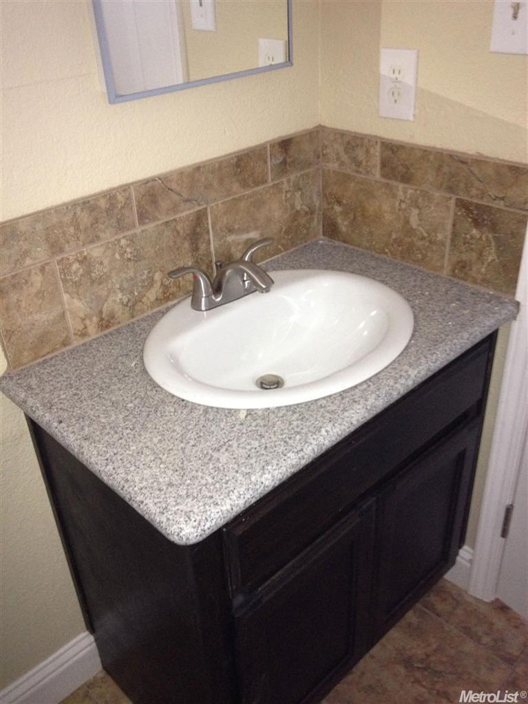 301 Tennyson Dr, Modesto, CA 95351 photo 15