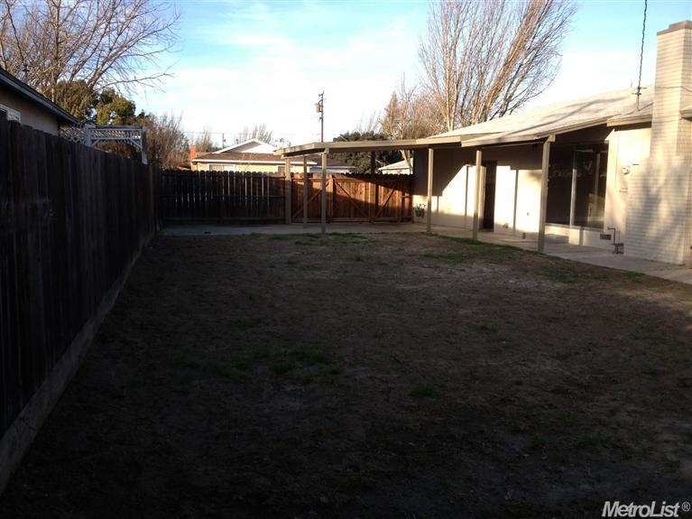 301 Tennyson Dr, Modesto, CA 95351 photo 24