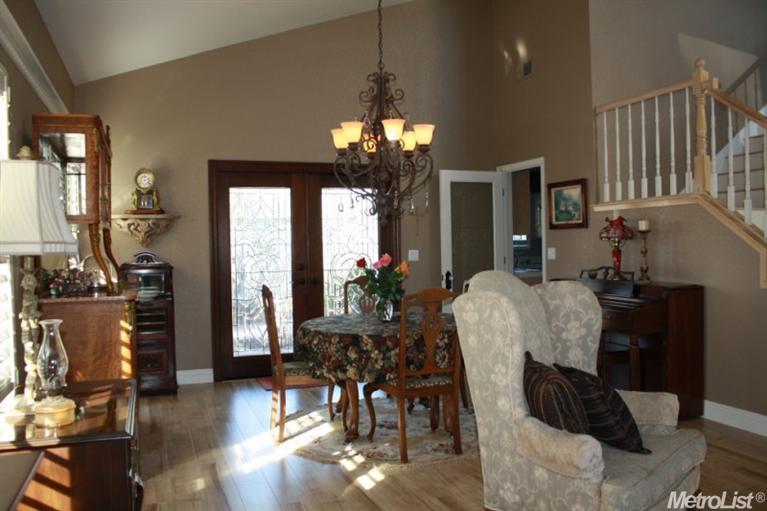 515 Yokuts Dr, Lodi, CA 95240 photo 9
