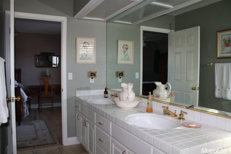 515 Yokuts Dr, Lodi, CA 95240 photo 20
