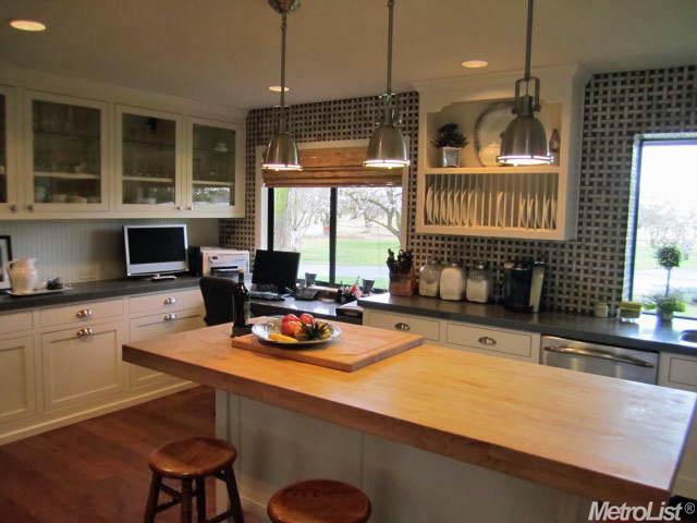 1385 E Acampo Rd, Acampo, CA 95220 photo 10