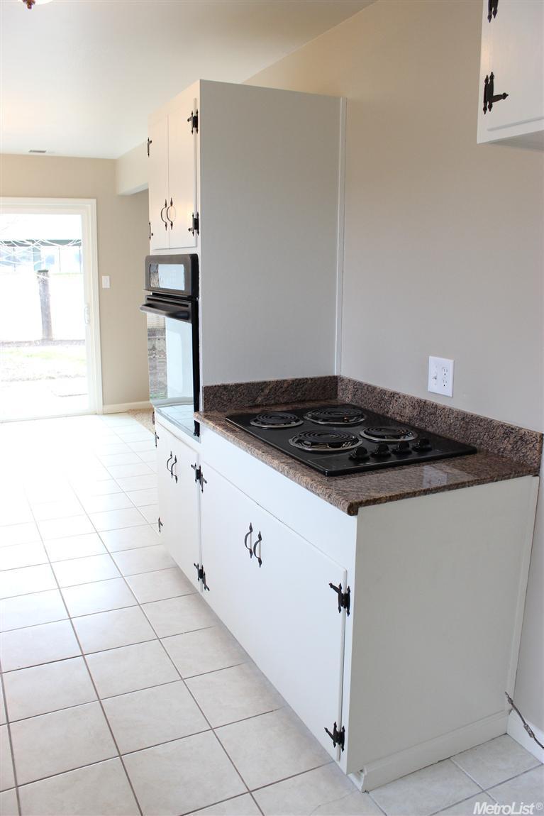 504 Sonora Ave, Lodi, CA 95240 photo 5