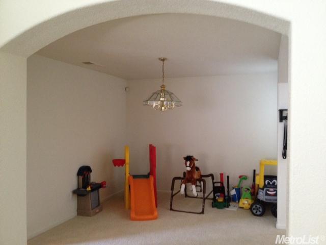898 Lariat Loop, Galt, CA 95632 photo 10