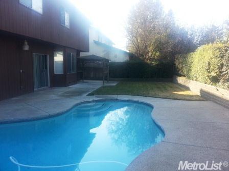 1277 Sprague St, Manteca, CA 95336 photo 4