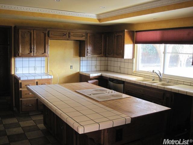 4136 Esmar Rd, Ceres, CA 95307 photo 8