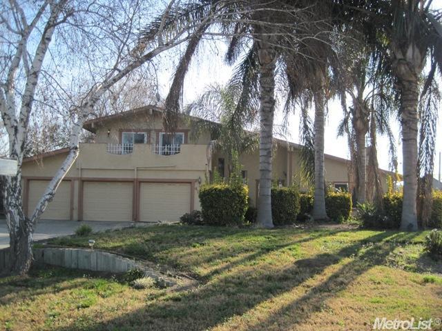 4136 Esmar Rd, Ceres, CA 95307 photo 1
