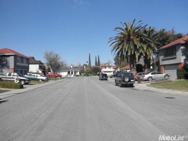 31 Wimbledon Ln, Tracy, CA 95376 photo 18