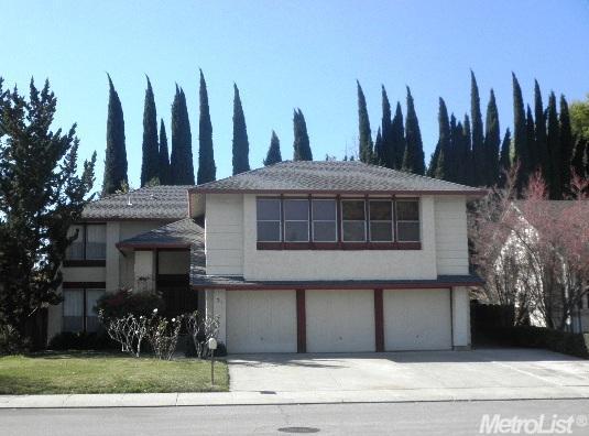 31 Wimbledon Ln, Tracy, CA 95376 photo 1