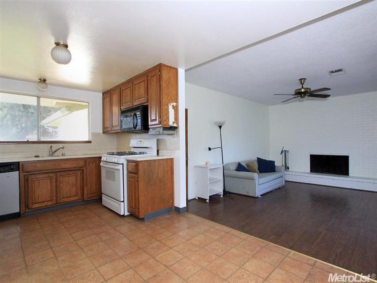 1130 L St, Davis, CA 95616 photo 8