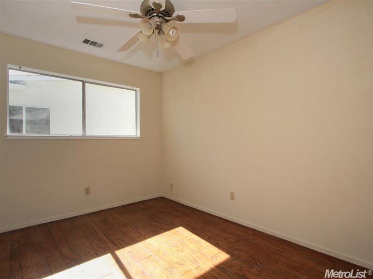 1130 L St, Davis, CA 95616 photo 15