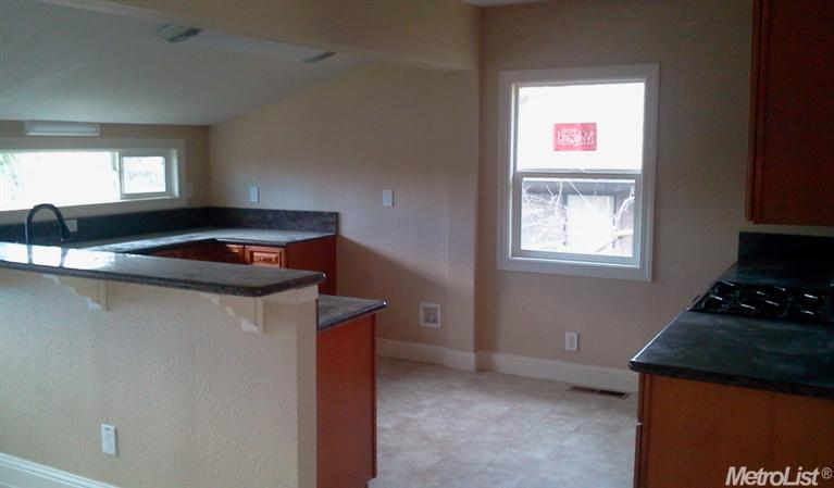 10 Walnut St, Colfax, CA 95713 photo 2