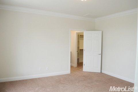 2365 Shadow Berry Dr, Manteca, CA 95336 photo 16