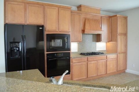 2365 Shadow Berry Dr, Manteca, CA 95336 photo 13
