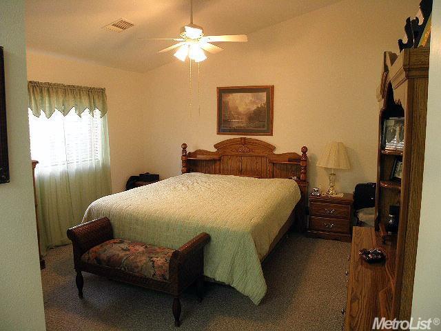 616 Mill Pl, Jackson, CA 95642 photo 5