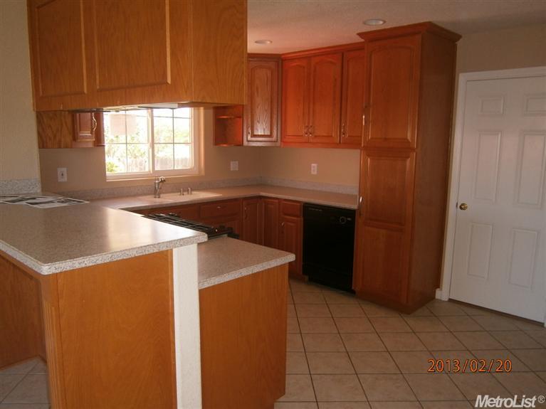 455 Edwards St, Winters, CA 95694 photo 5