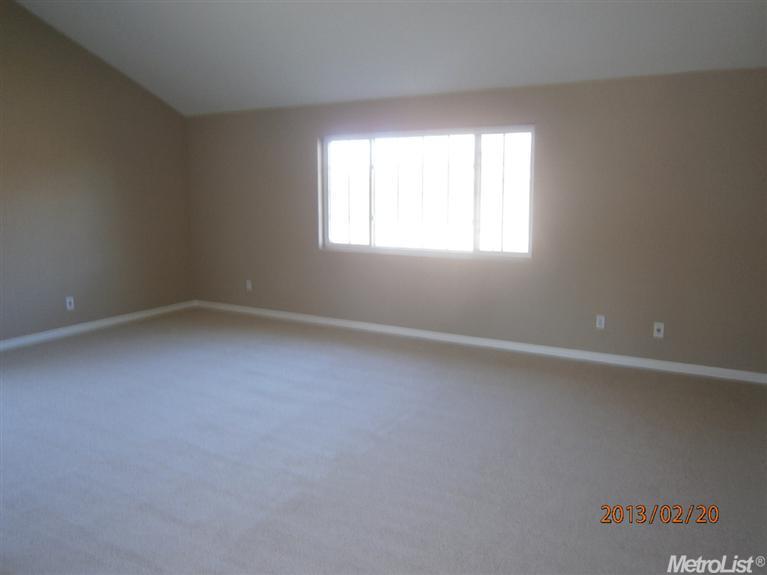 455 Edwards St, Winters, CA 95694 photo 2