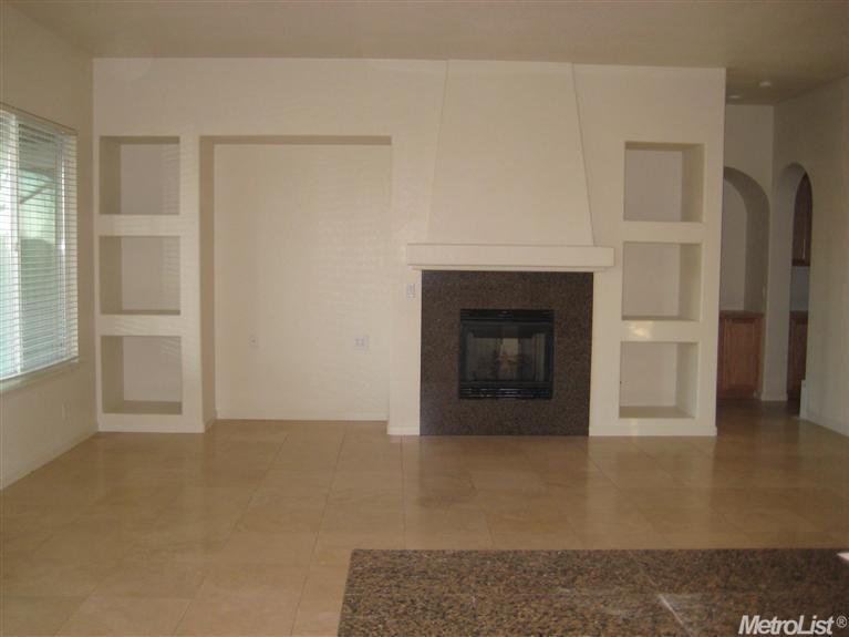 2244 Palermo Dr, Los Banos, CA 93635 photo 7