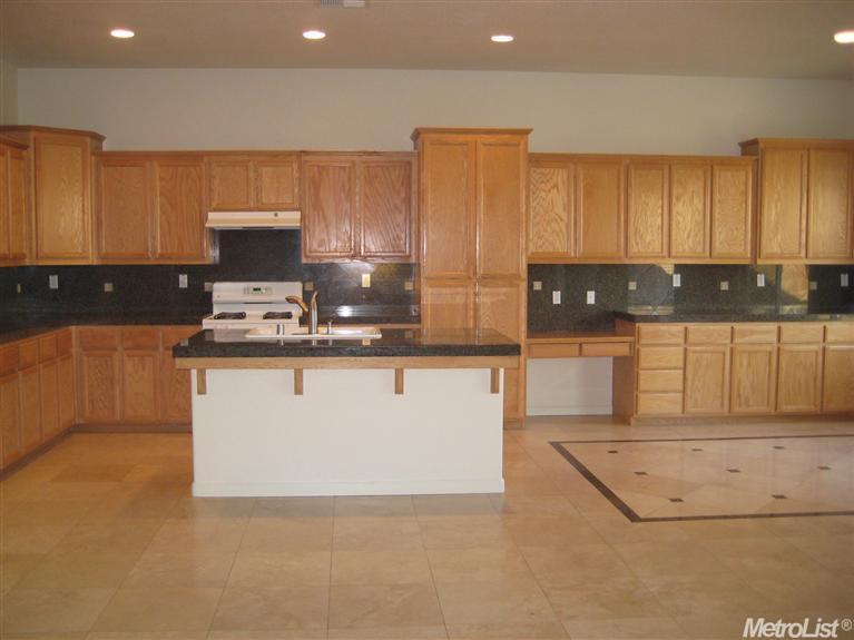 2244 Palermo Dr, Los Banos, CA 93635 photo 8