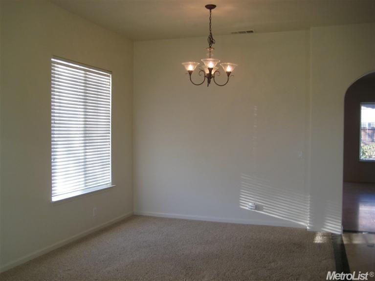 2244 Palermo Dr, Los Banos, CA 93635 photo 5