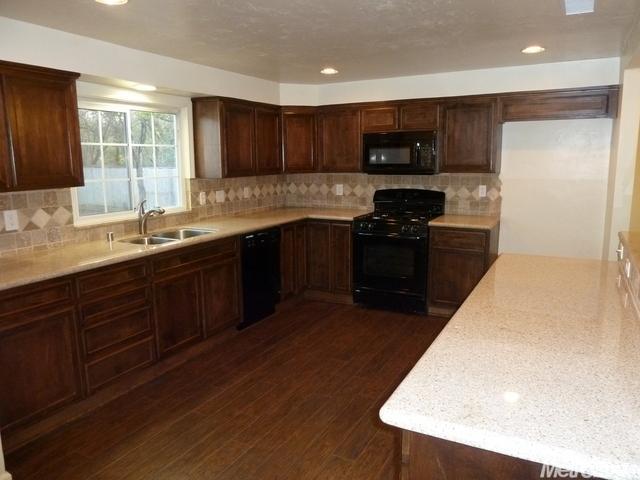 6104 Muldrow Rd, Carmichael, CA 95608 photo 4