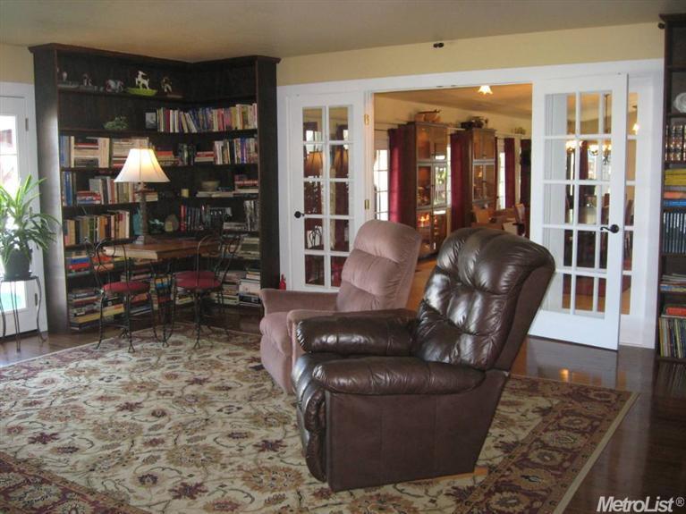 14267 E Live Oak Rd, Lodi, CA 95240 photo 9