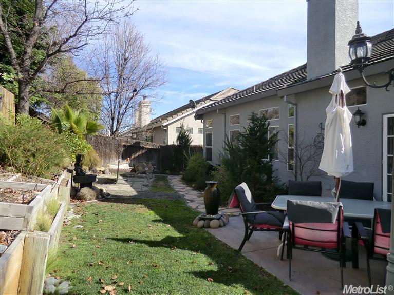 2736 Genesee Dr, Rocklin, CA 95765 photo 21