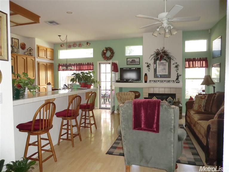 2736 Genesee Dr, Rocklin, CA 95765 photo 8