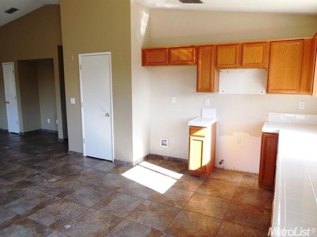 4573 Excelsior Rd, Mather, CA 95655 photo 7