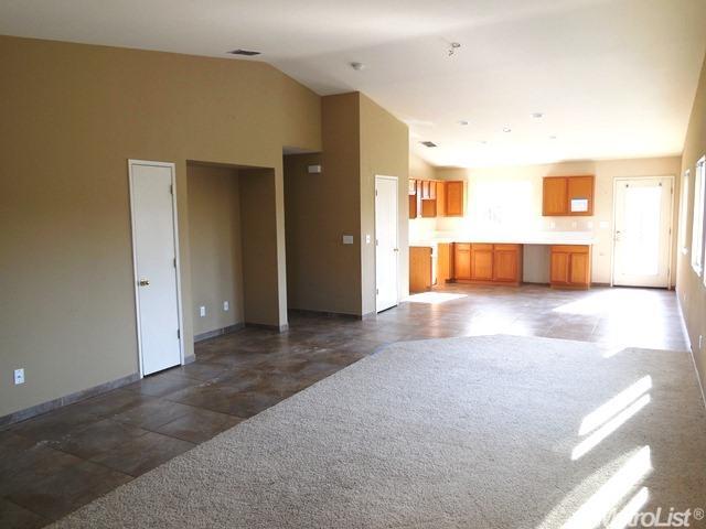 4573 Excelsior Rd, Mather, CA 95655 photo 3