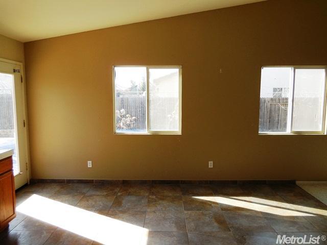 4573 Excelsior Rd, Mather, CA 95655 photo 8