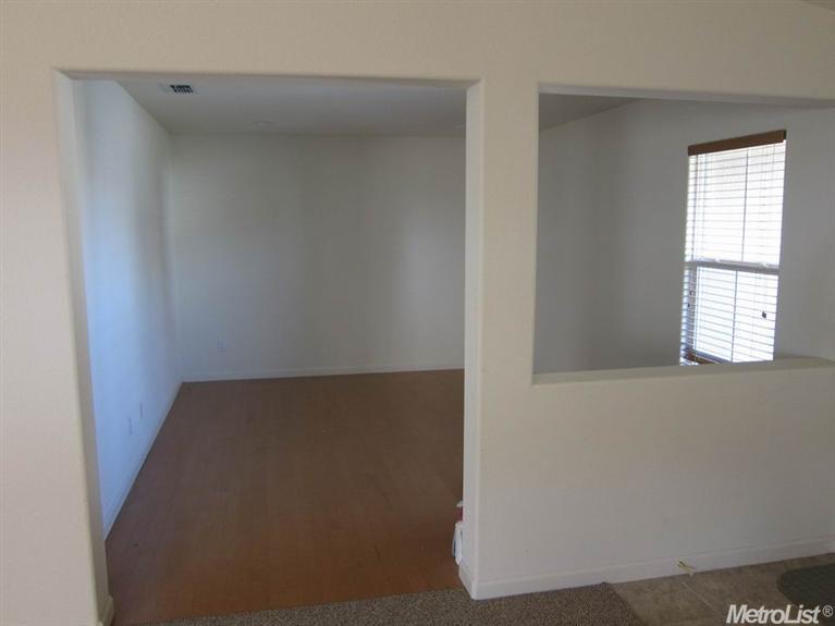 4529 Mcroberts Dr, Mather, CA 95655 photo 7