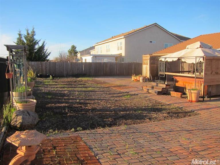 4529 Mcroberts Dr, Mather, CA 95655 photo 8