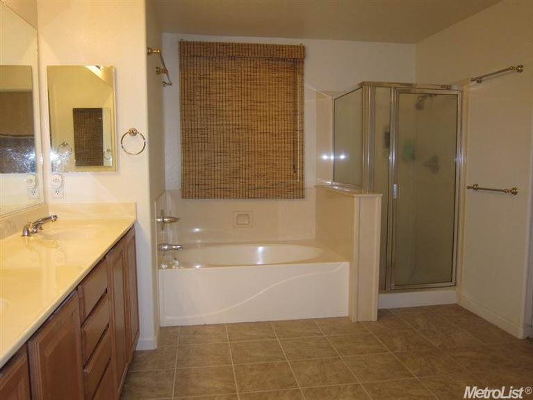 4529 Mcroberts Dr, Mather, CA 95655 photo 6