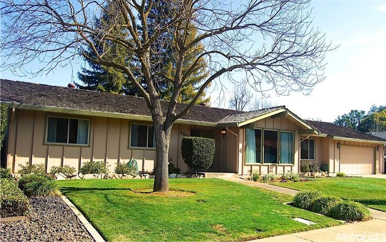 4881 Oak Vista Dr, Carmichael, CA 95608 photo 2