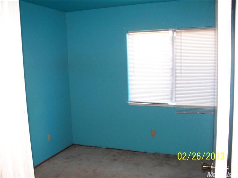 1536 Atteboro Ct, Modesto, CA 95358 photo 5
