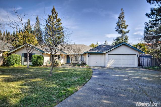 1910 Chatsworth Ln, Carmichael, CA 95608 photo 1
