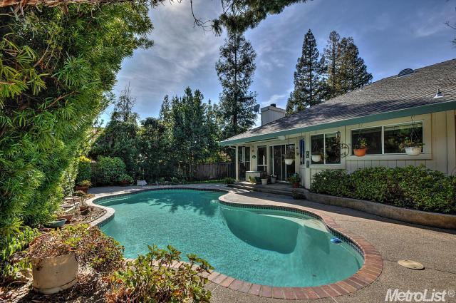 1910 Chatsworth Ln, Carmichael, CA 95608 photo 5