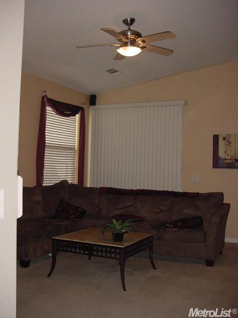 2104 Rampart St, Modesto, CA 95355 photo 8