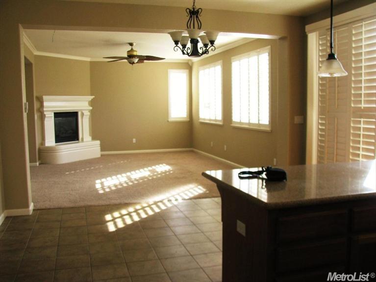 1853 Belmont Pl, Manteca, CA 95337 photo 4