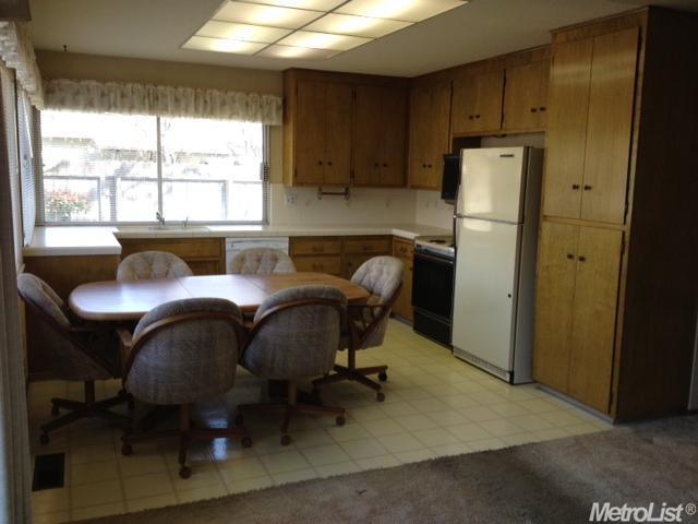 761 E Tuolumne Rd, Turlock, CA 95382 photo 7