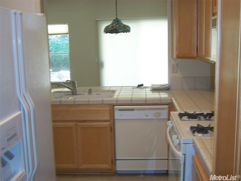 102 Storms Ct, Folsom, CA 95630 photo 11